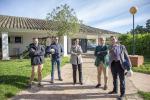 imagen de Fuentes supervisa obras en albergue de Cerro Muriano: 632.000 € para cubierta y piscina