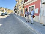imagen de Cabra reurbaniza la calle Guadalquivir con 119.397€ del PFEA y 277 jornales
