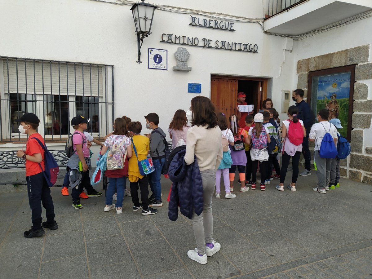 Alumnos del Colegio Inmaculada visitan el Albergue del Peregrino
