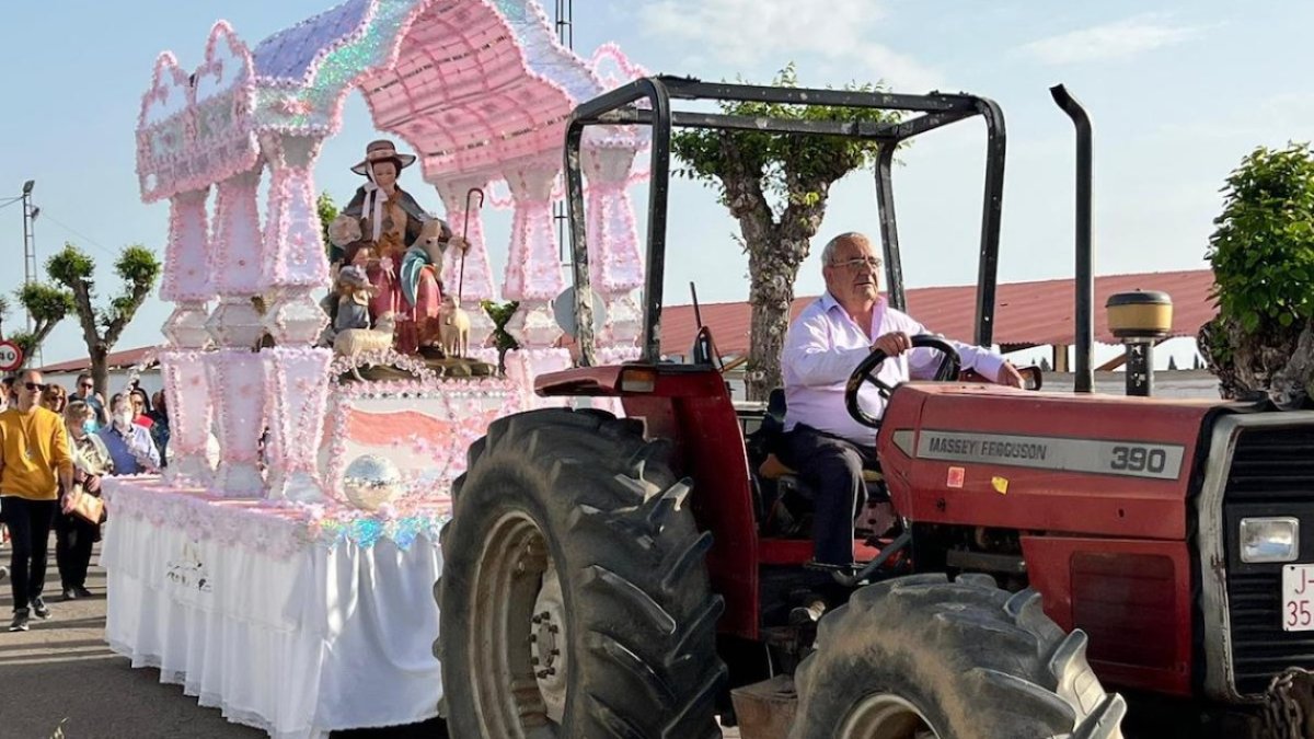 Pedroches celebra su primer fin de semana de Mayo con tradiciones