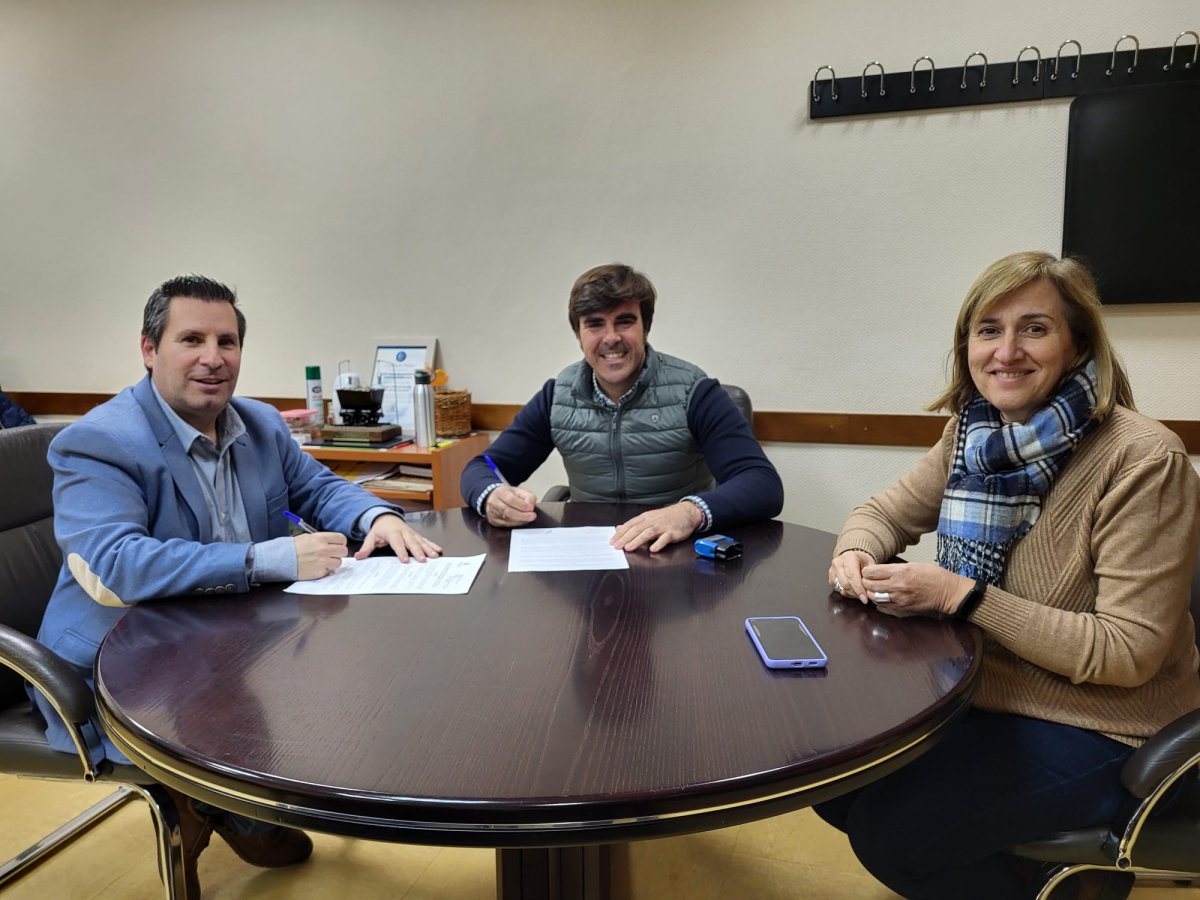 Firmado el contrato de obras de mejora de Prolongación de calle Jesús Obrero