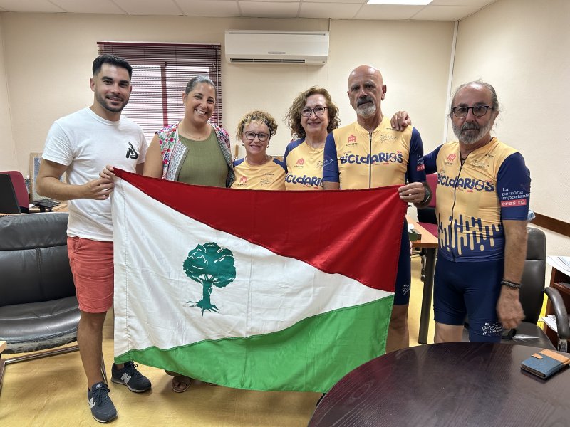 'Proyecto solidario 'Bicidarios' llega a Peñarroya-Pueblonuevo con el apoyo del ayuntamiento local'