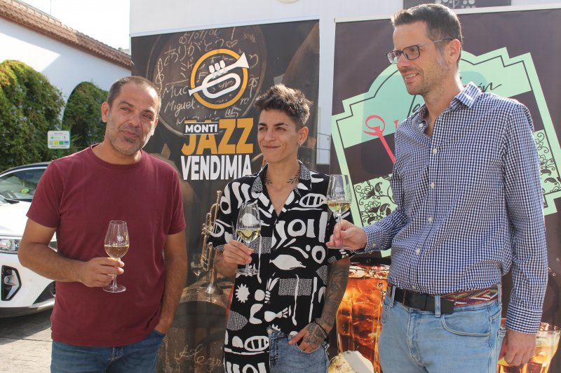 Montijazz Vendimia: Un fin de semana de jazz y swing inunda Montilla de música y turistas.