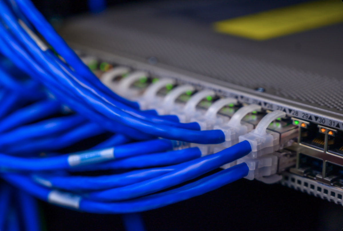 Ayuntamiento de Cabra implementará proyecto de infraestructuras digitales para fomentar el teletrabajo de sus empleados.