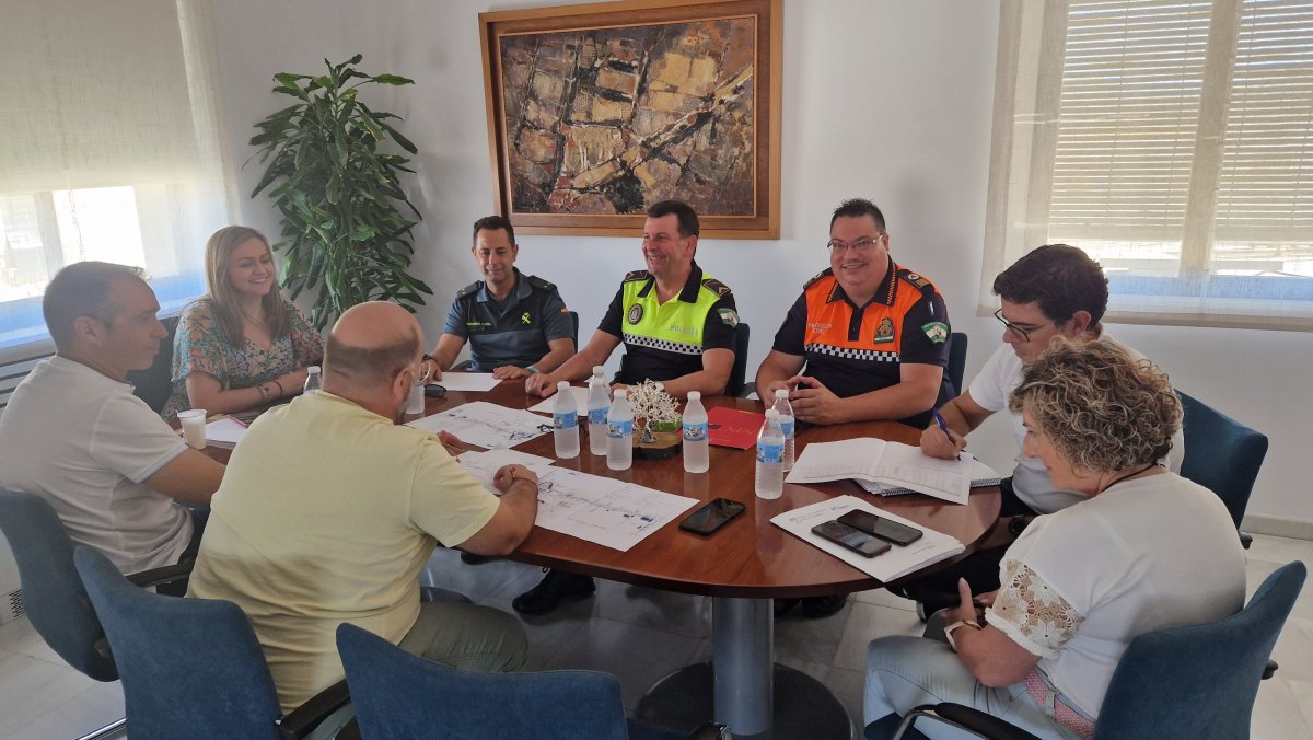 "Pulseras identificativas para menores en la Feria Real como medida de seguridad"