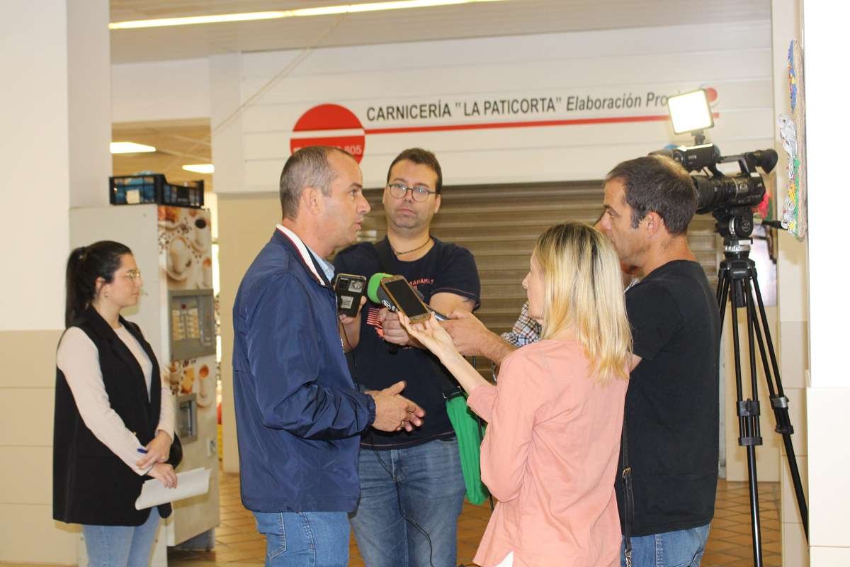 "Puestos disponibles en el Mercado Municipal para emprendedores comerciales, anuncia Teniente de Alcalde"