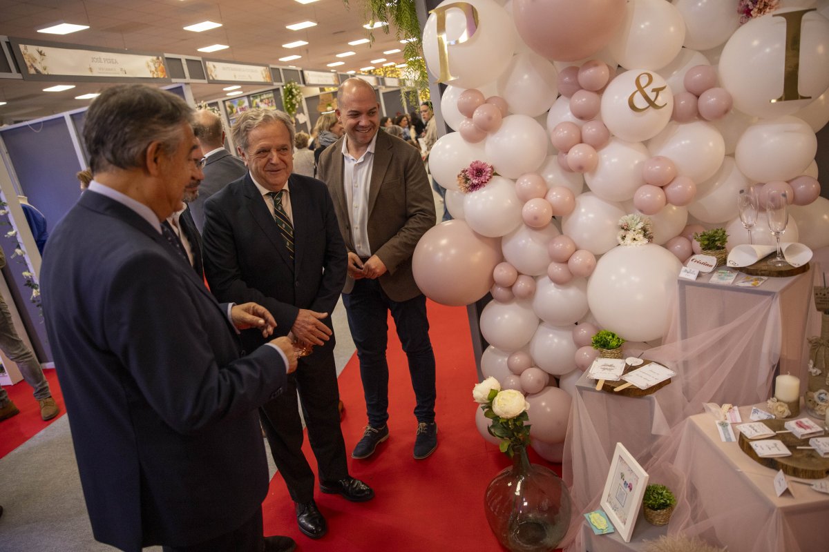 Inaugurada la II Feria Bodas de Los Pedroches en Hinojosa del Duque