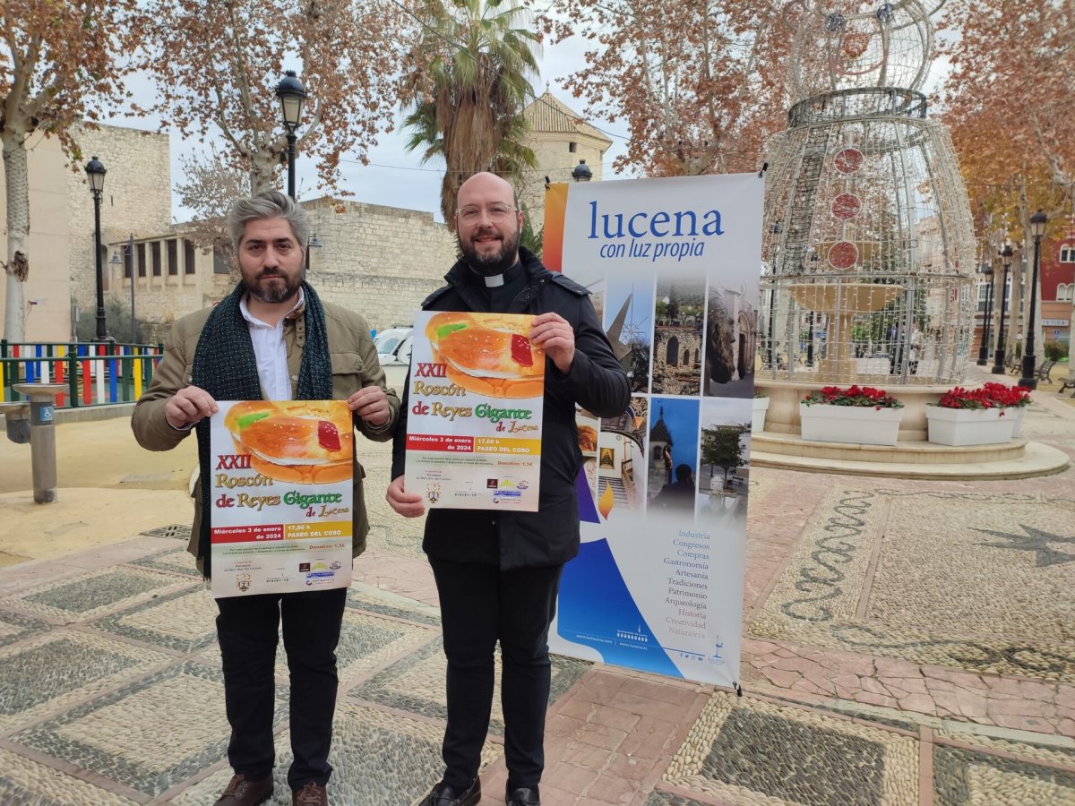 "XXII Roscón de Reyes Gigante en Lucena: una dulce tradición solidaria a favor de Cáritas Parroquial del Carmen"