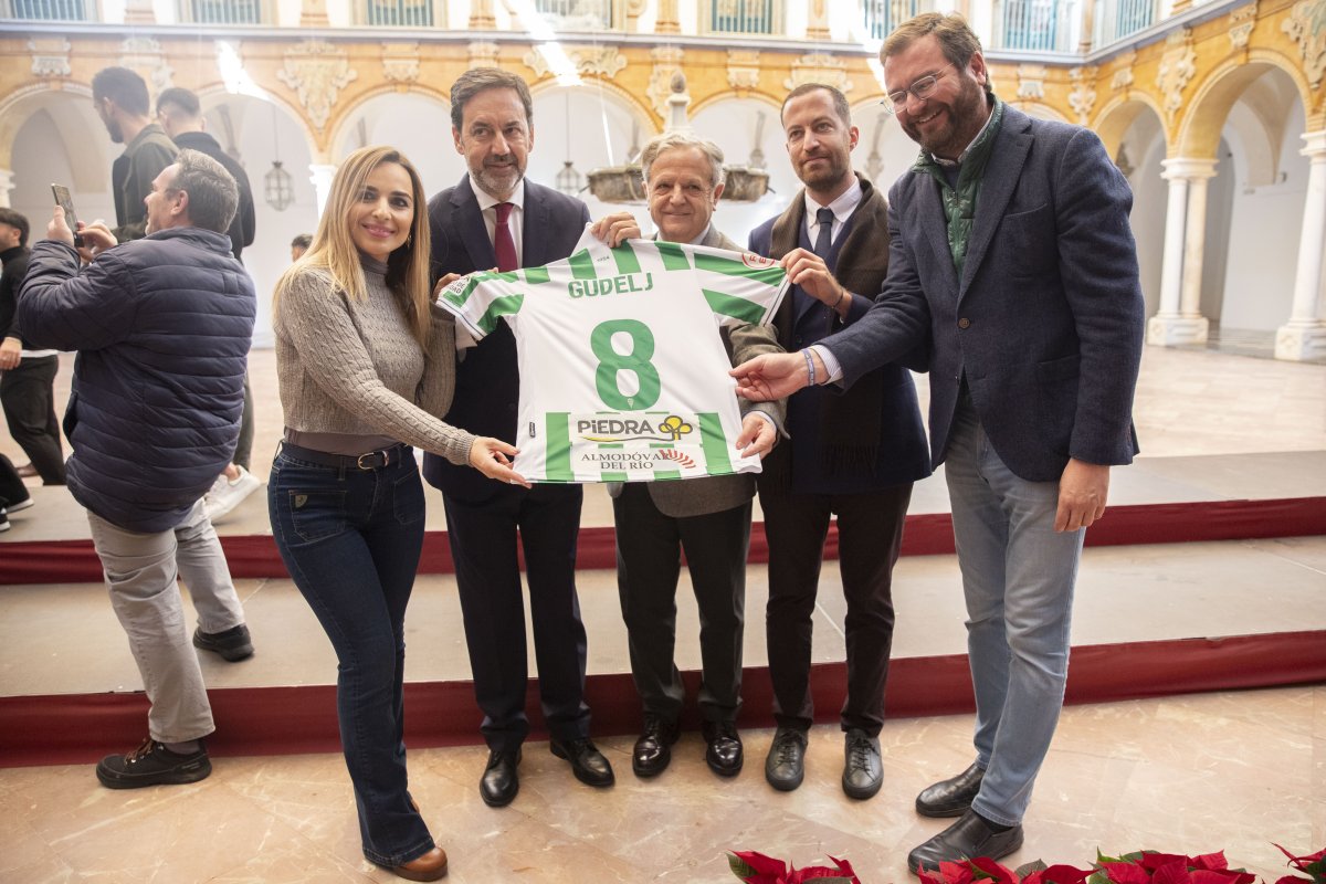 Acuerdo del Córdoba CF y el Patronato de Turismo promocionará la provincia en toda España
