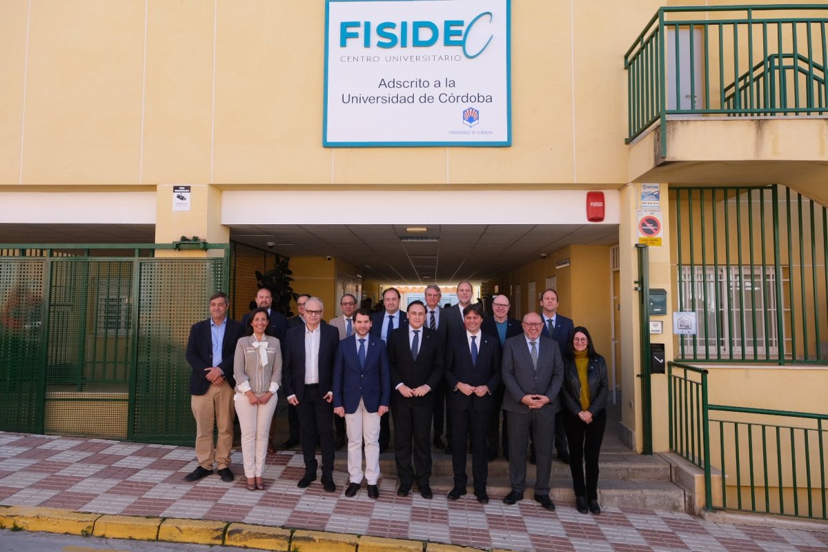 Consejero y rectores se reúnen en Cabra para discutir nueva Ley Universitaria en Andalucía