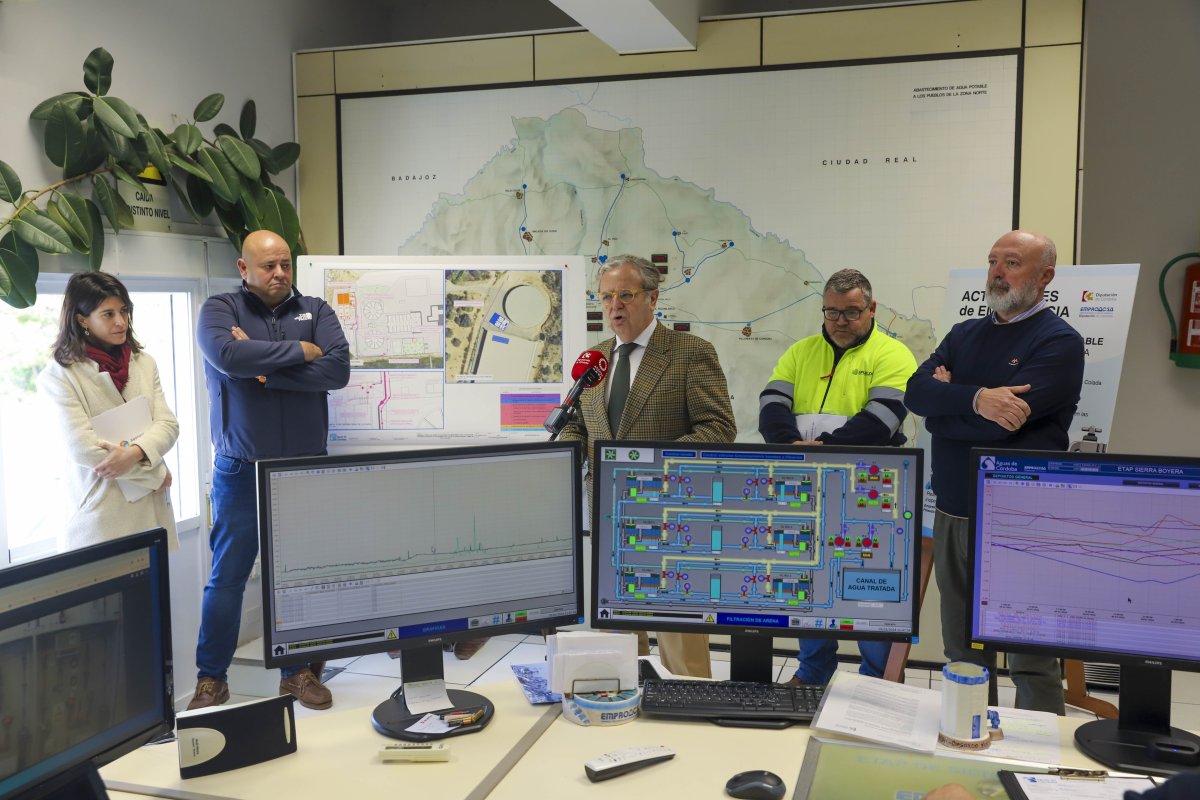 Encuentro busca resolver problema de agua en zona norte de Córdoba