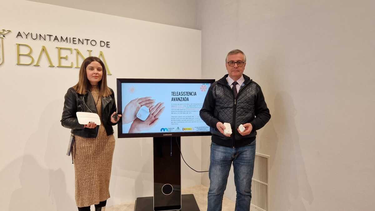 Nuevo programa "Cuida-T en casa" para personas mayores en Baena.