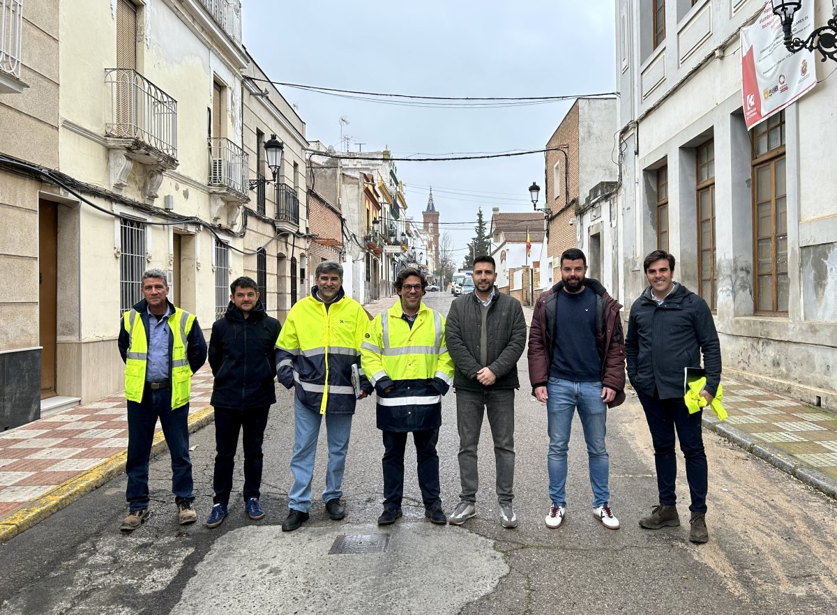 Comienzan obras de remodelación en la calle Constitución de Peñarroya-Pueblonuevo