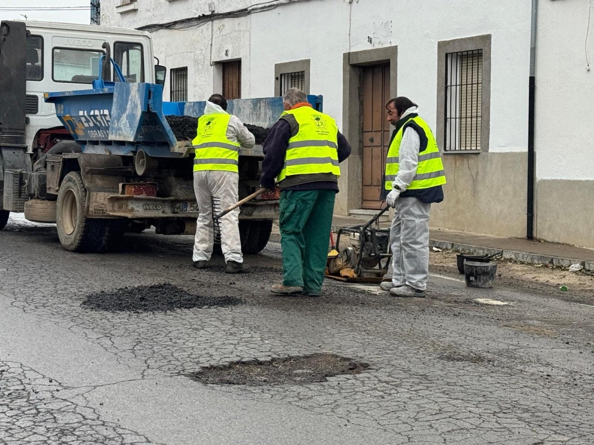 Pozoblanco arranca plan de reparación y asfaltado de 24 calles (54.000 m²) con >500.000 €