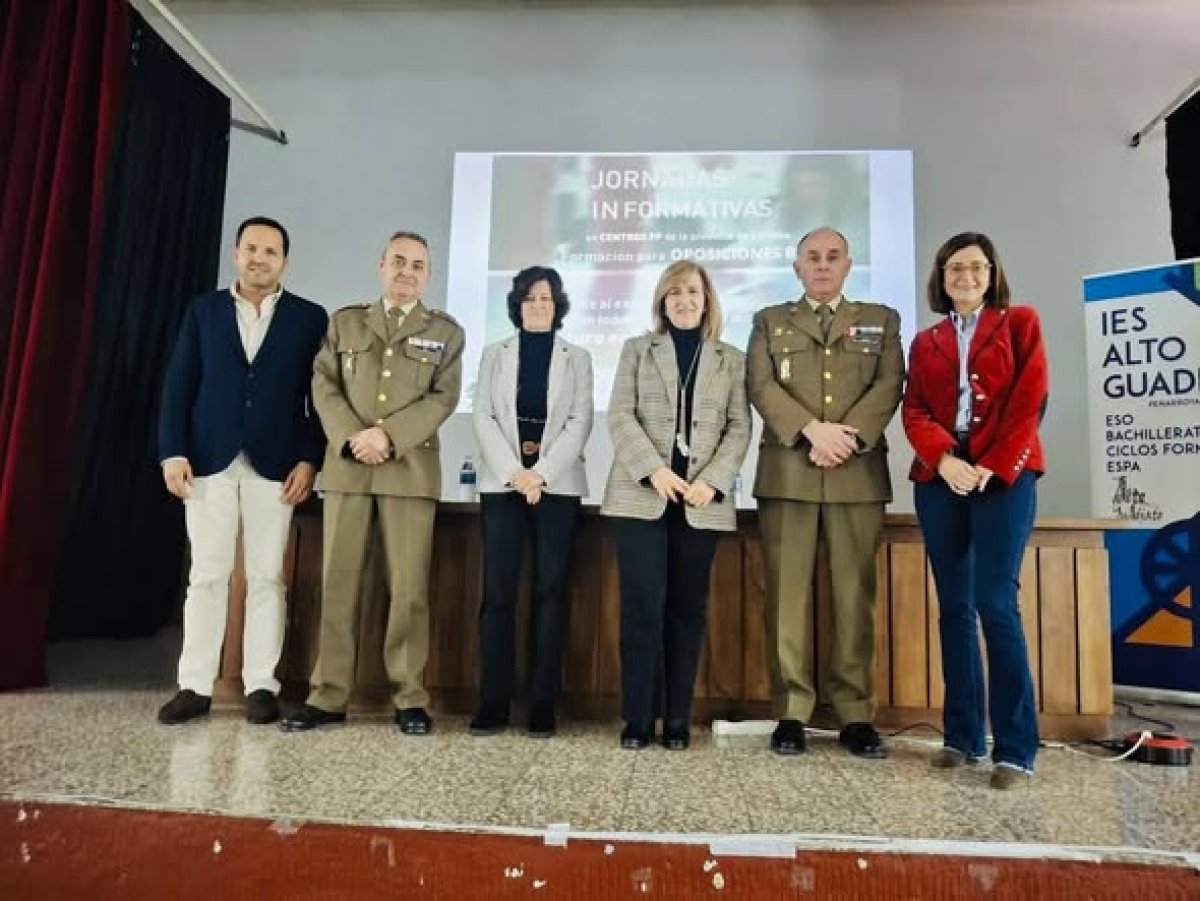 Diputación impulsa Plan Dual y FP para aprovechar la Base Logística y generar empleo en Córdoba