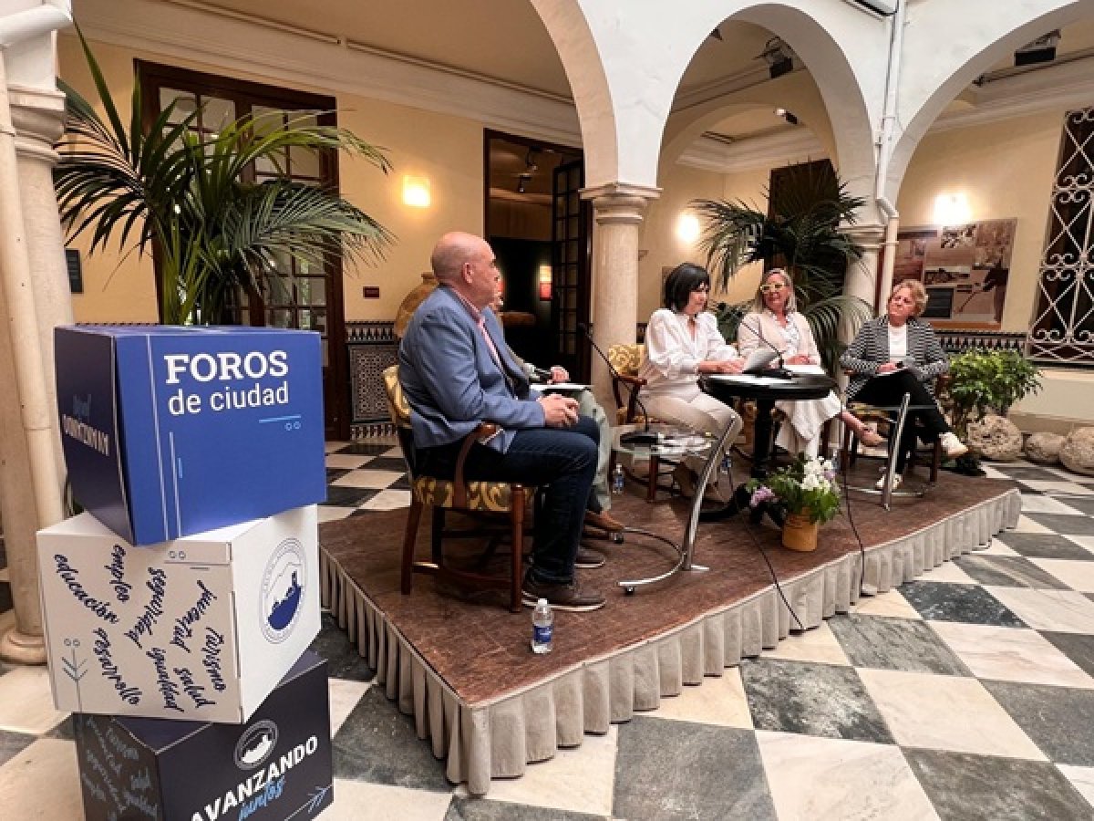 Piden prevención, atención domiciliaria y redes ante alza de salud mental juvenil y cronicidad