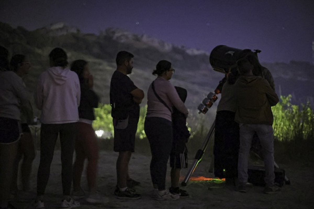 Subbética impulsa astroturismo: jornada gratis de observación nocturna 17/04 en El Castillejo