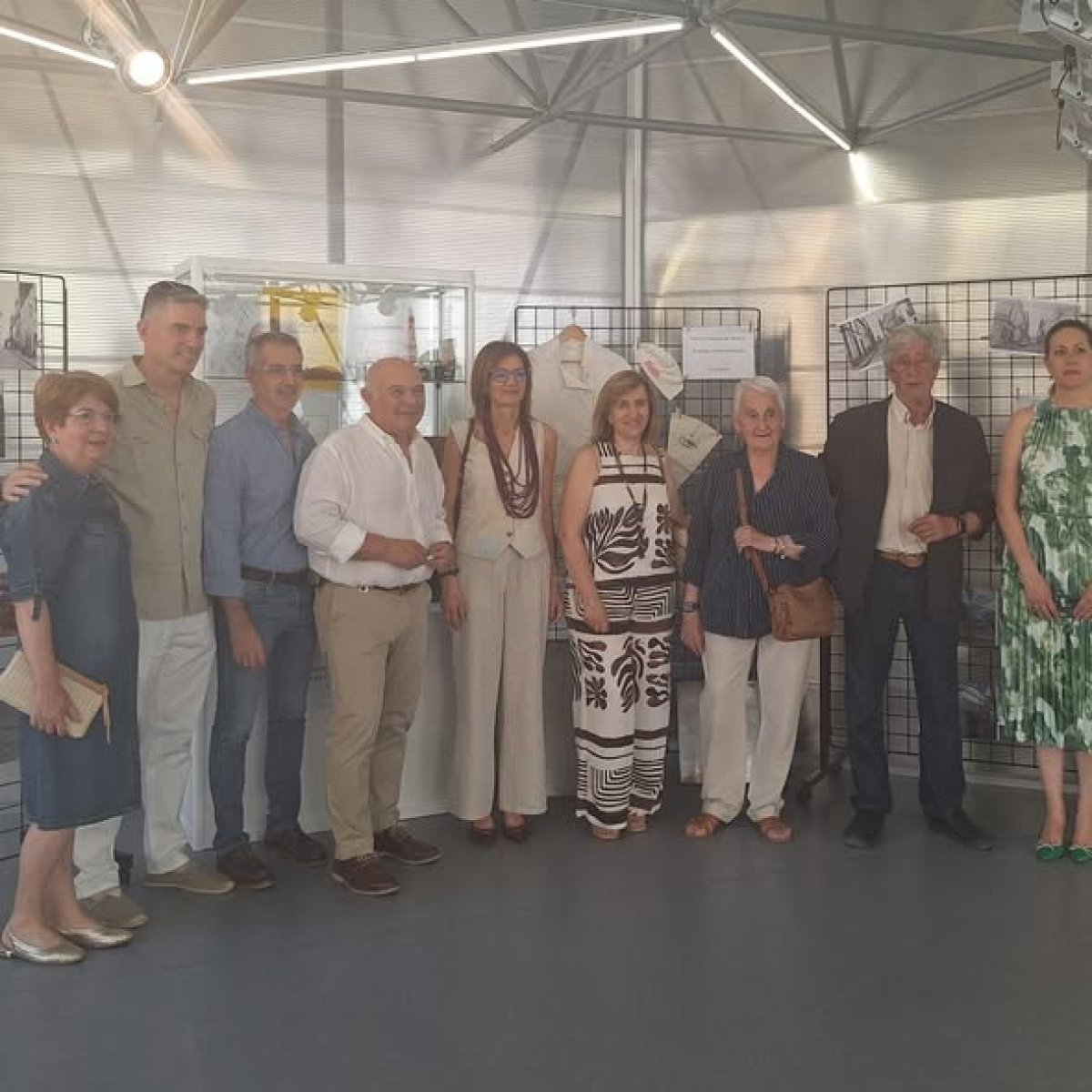 "Cien Años de Comercio" atrae a vecinos y dinamiza el comercio de Peñarroya-Pueblonuevo