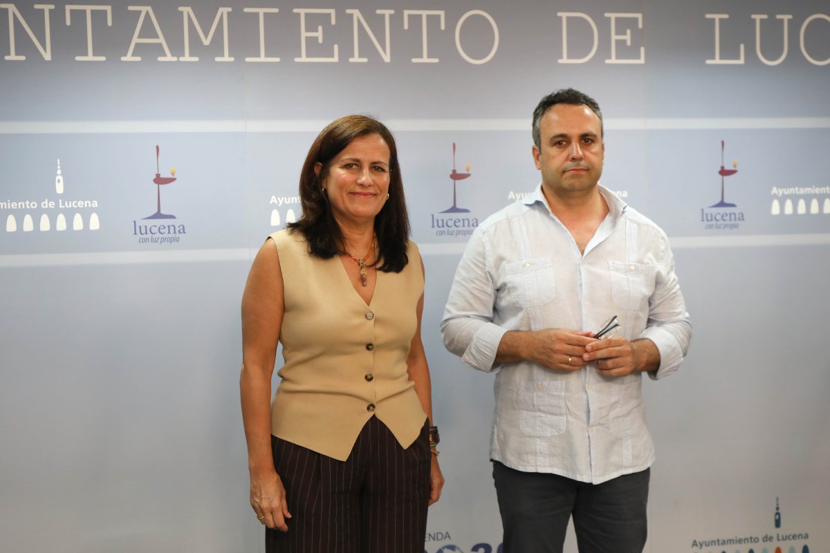 Lucena invierte 330.000€ en mejorar 10 colegios; 16 aulas del CEIP Antonio Machado tendrán AC