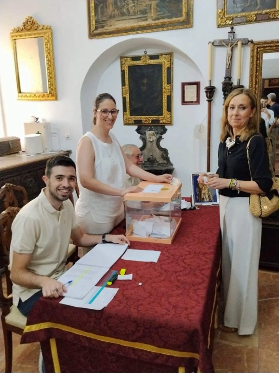 Inmaculada Morales Arroyo, elegida hermana mayor con 134 votos; mandato 2026-2030