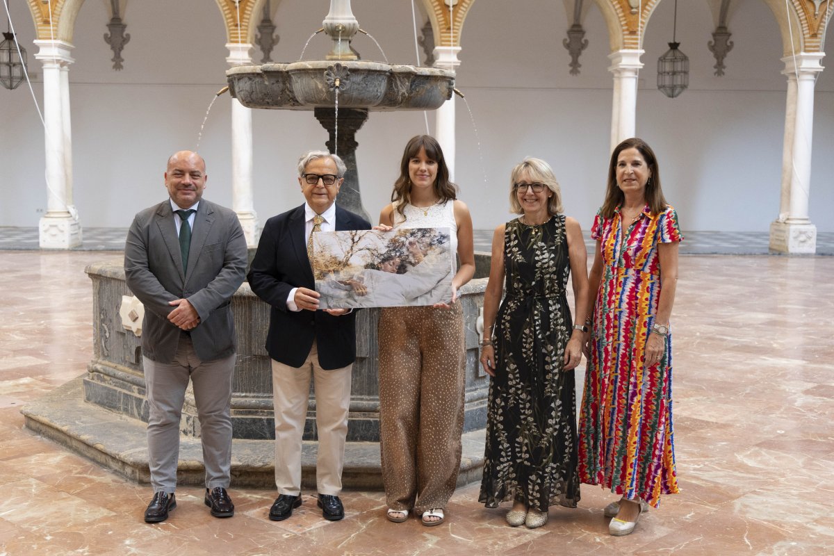 En la Merced, Ana López Martínez gana el VIII Certamen Jóvenes Creadores con 'Me despertaré...'