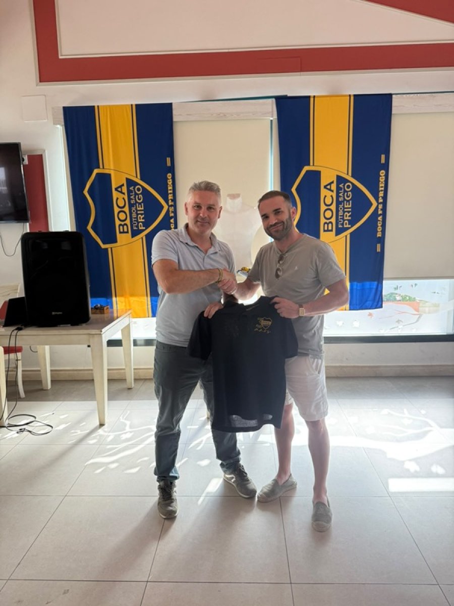 Benjamín Román renueva en Boca Priego F.S.; plantilla casi cerrada para 2026-27