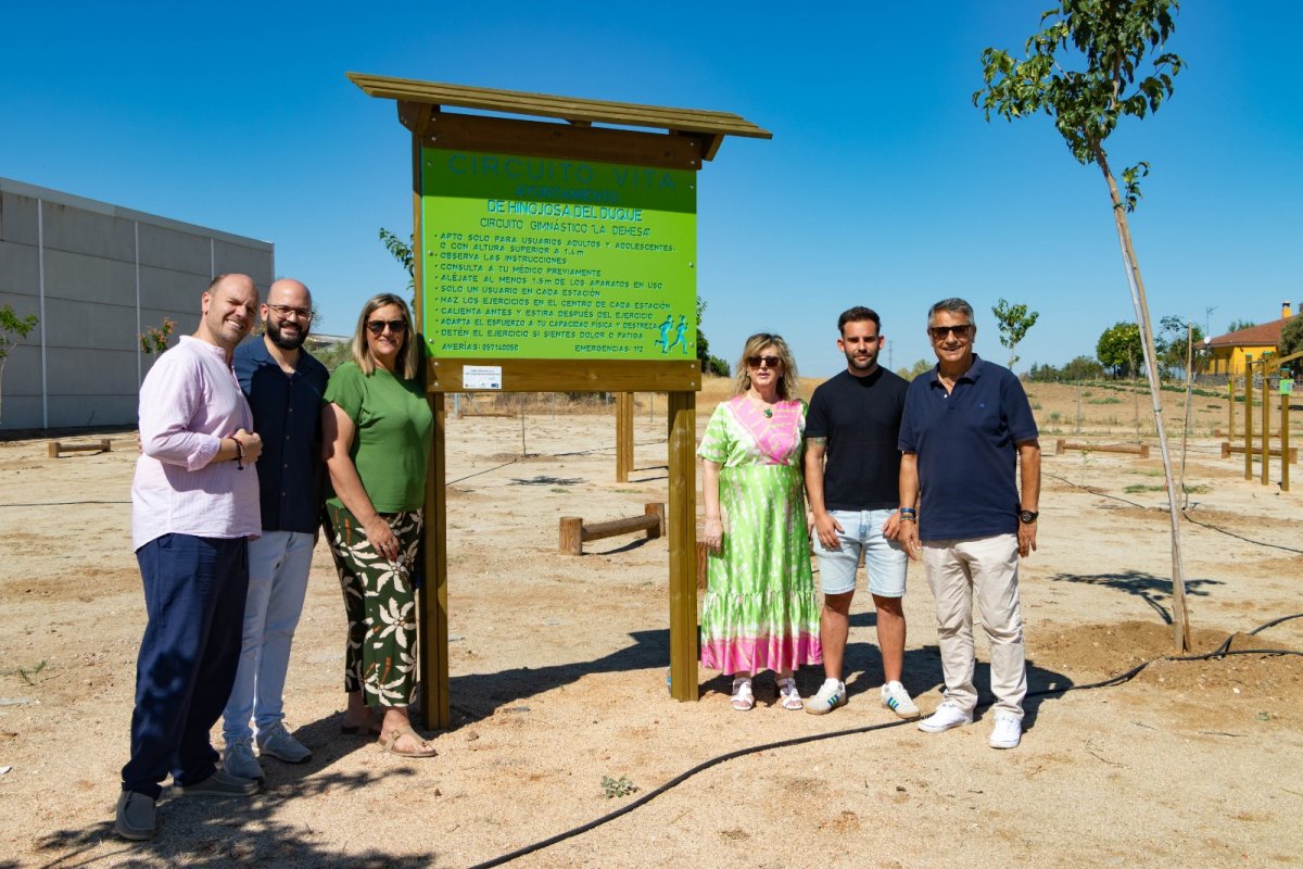 Hinojosa del Duque inaugura circuito de ejercicio al aire libre con financiación UE-Junta