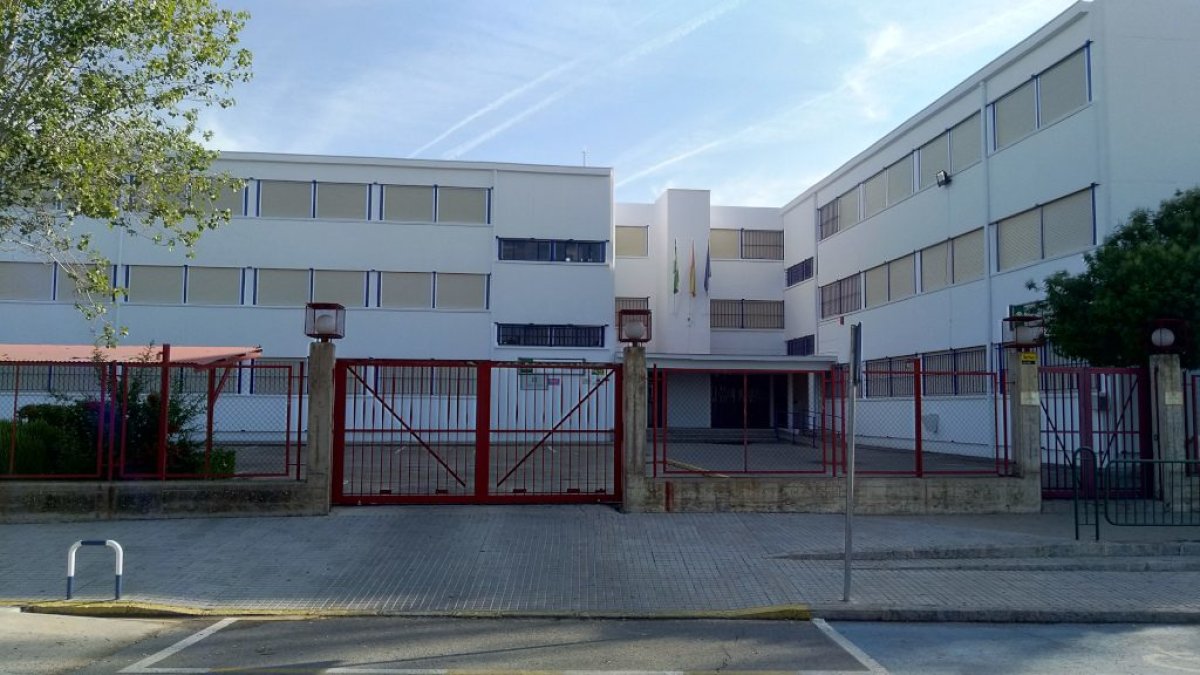 Charlas del proyecto MONALISA llegan al IES Los Pedroches para concienciar sobre la salud del suelo