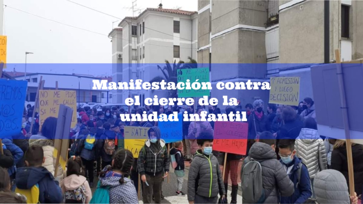 Manifestación convocada por el AMPA "CEIP Virgen de Luna" de Pozoblanco contra el cierre de la unidad infantil