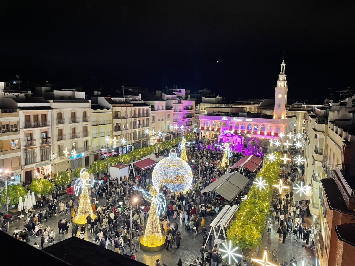 Lucena se llena de luz y sonido en la celebración navideña