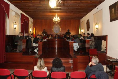imagen de Ayuntamiento de Montilla aprueba presupuesto 2024 con incremento del 2’77%