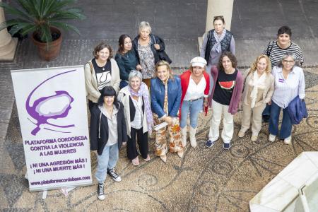 imagen de La Diputación y la Plataforma Cordobesa contra la Violencia a las Mujeres alzan su voz contra la violencia machista