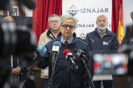 imagen de Prolongan una semana más el suministro en cisternas a Rute e Iznájar por turbidez; agua no potable