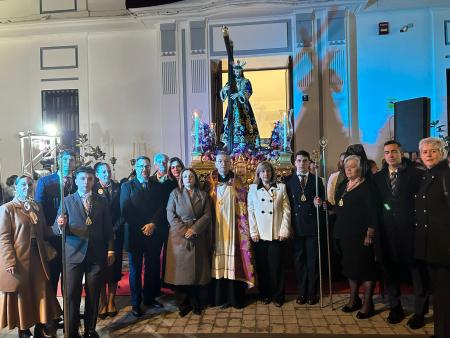 Peñarroya-Pueblonuevo entrega la Llave de la Ciudad a Nuestro Padre Jesús Nazareno en procesión extraordinaria