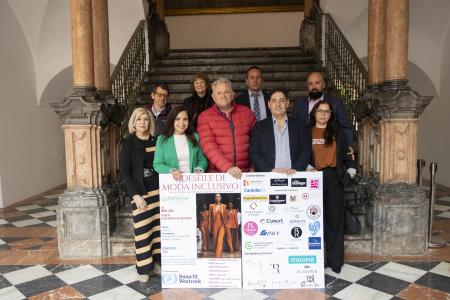 imagen de 5ª Pasarela solidaria de Alzheimer Córdoba: moda local y apoyo a personas con demencia, 24 abril