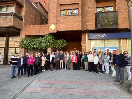 imagen de Develan placa en la vivienda madrileña de Niceto Alcalá‑Zamora en el aniversario de la II República