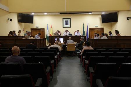 imagen de Pleno aprueba paquete PFEA 2026 de 2.580.020 € para renovar viales y espacios públicos