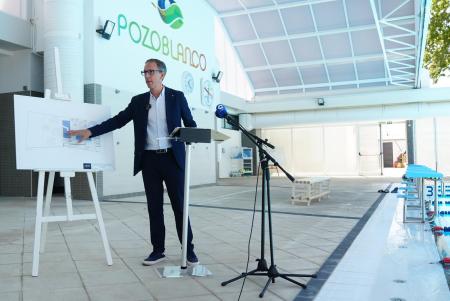 imagen de Pozoblanco renueva su piscina: 1,08M€ en nueva zona familiar con waterpark en 5 meses