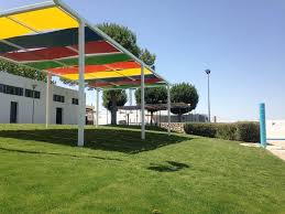 Piscina municipal de Benamejí: abierta 1 jul–30 ago 2026 (lunes cerrada)