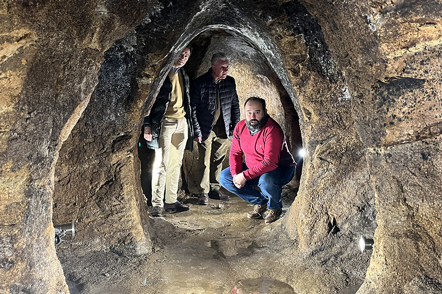 El Ayuntamiento de Pedroche presenta el proyecto ‘Cuevas del vino’