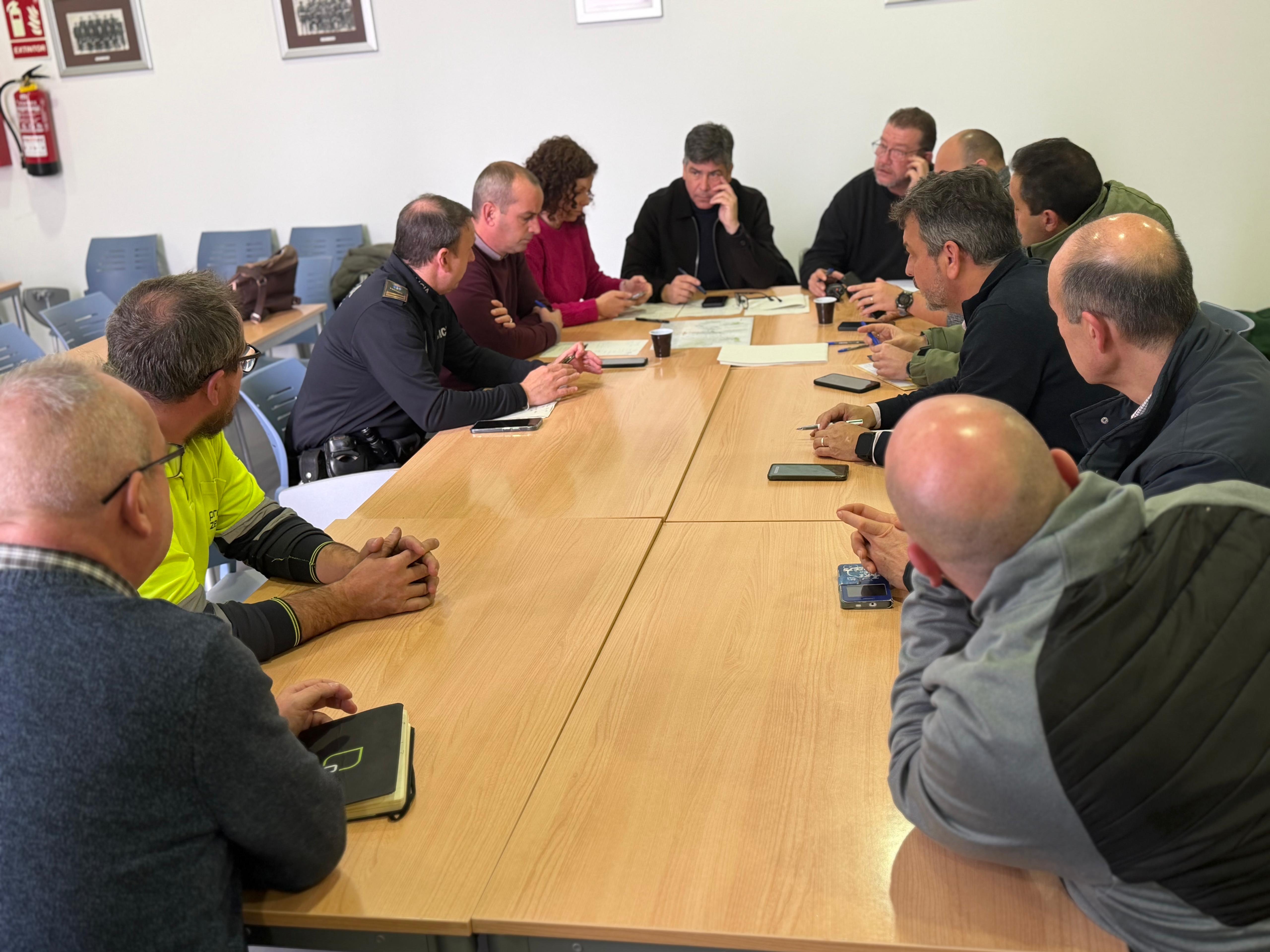 Rachas de 90 km/h causan daños en Montilla; no hay heridos