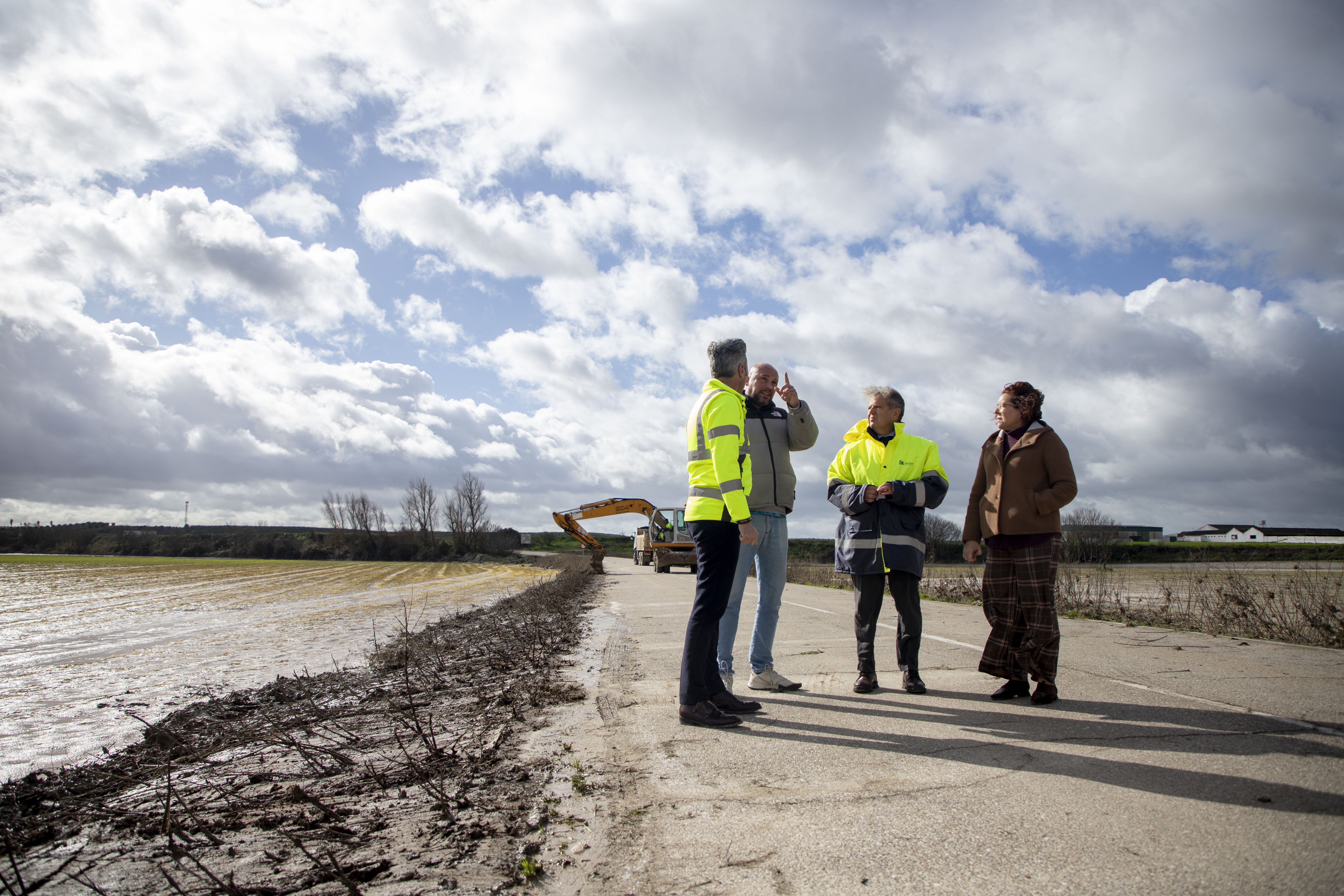 Diputación calcula 10 M€ para reparar 2.500 km tras borrascas; 9 carreteras siguen cortadas