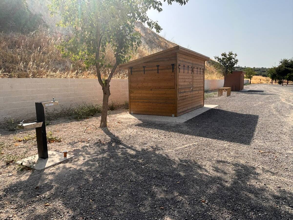 La Vía Verde del Guadajoz estrena área recreativa con 230.000€ y 1.100 m acondicionados